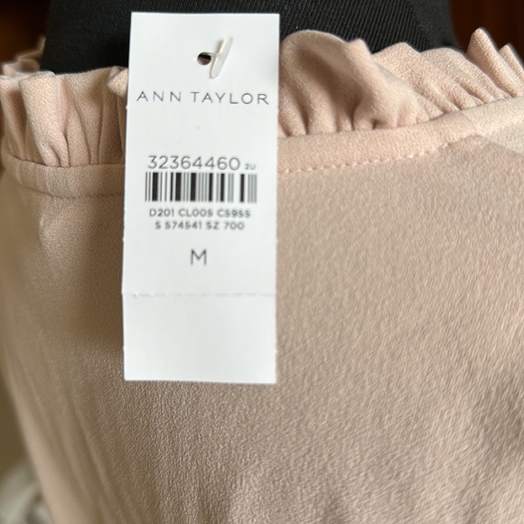 Light rosé colored blouse - Picture 3 of 3